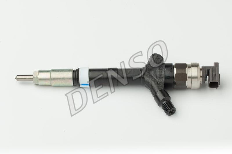 095000-5250 - New Denso Injector