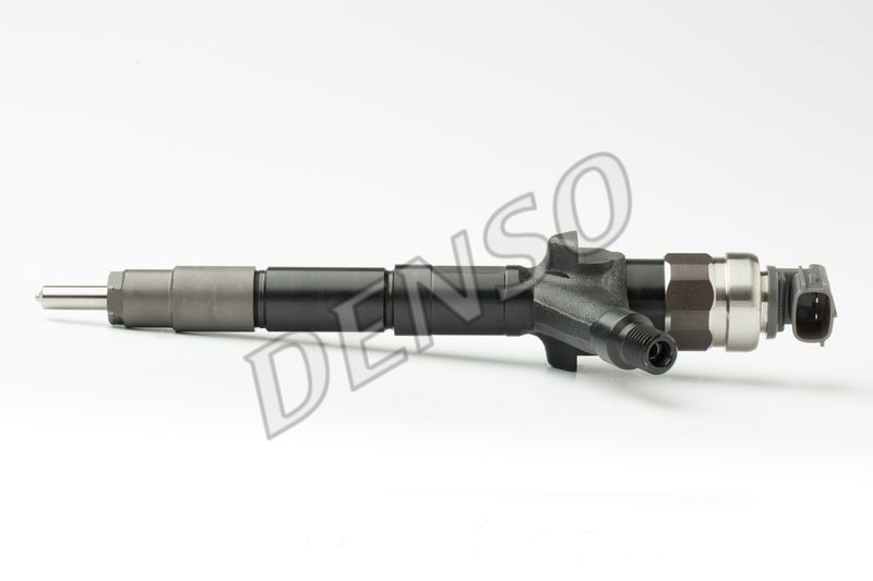 095000-6240 - New Denso Injector